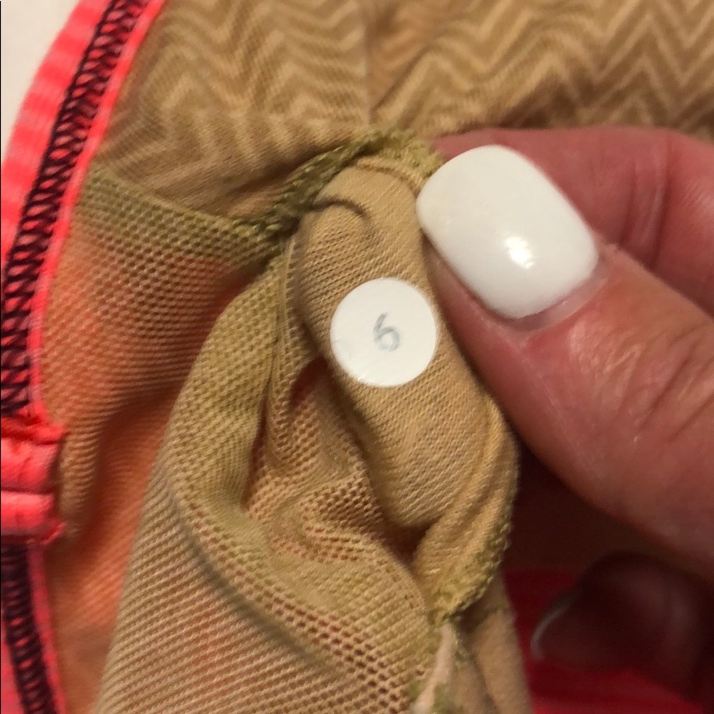 Lululemon Power Y Luon Racerback Tank Size 6 - Picture 4 of 8